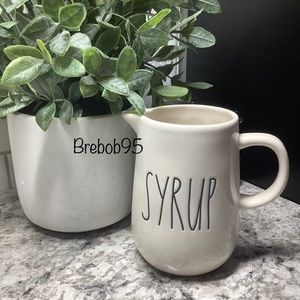 Rae Dunn SYRUP container - LAST ONE